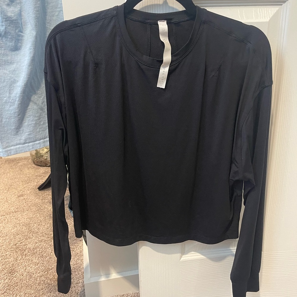 lululemon abrasion resistant top